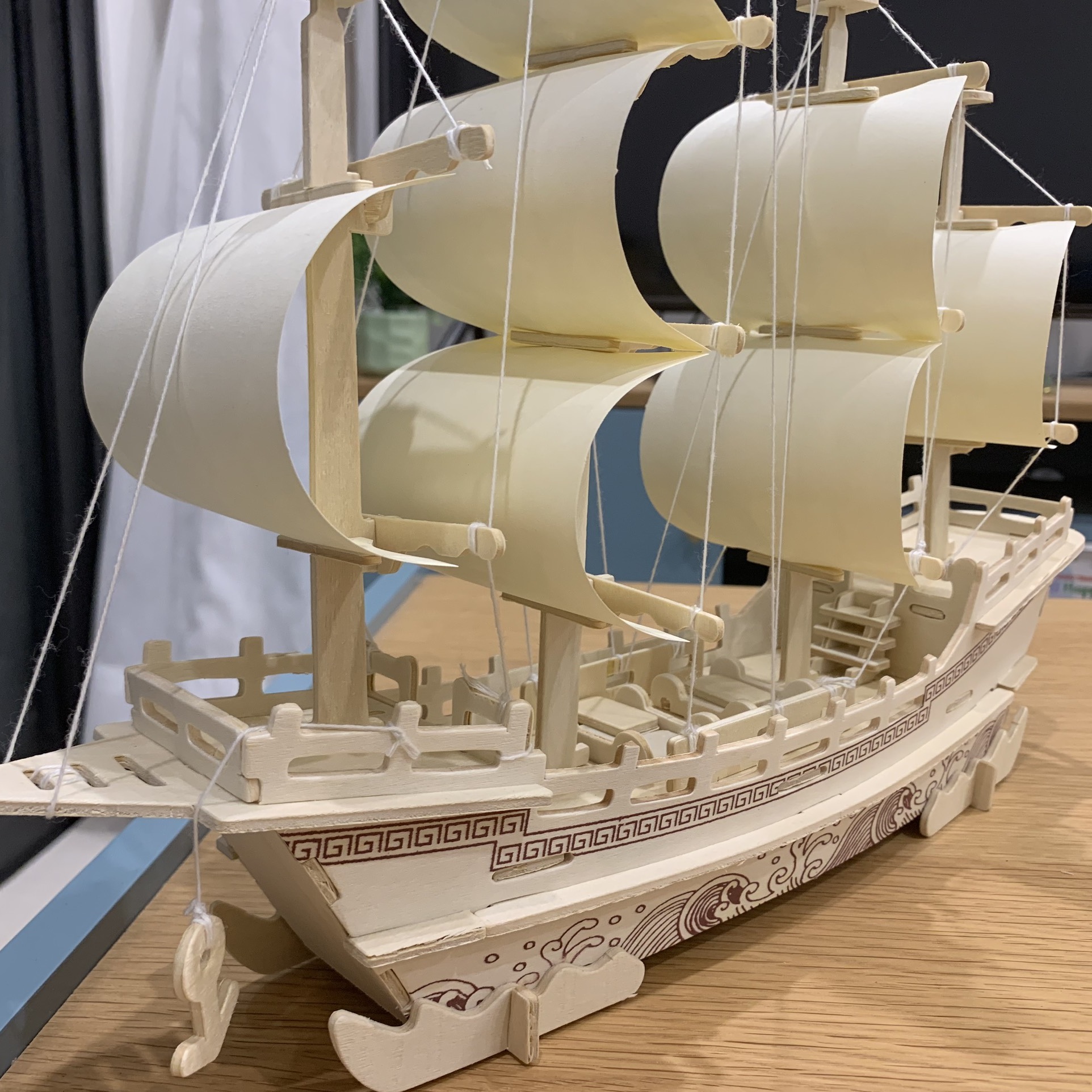 Đồ chơi lắp ráp gỗ 3D Mô hình Thuyền Thương Gia Merchant Ship