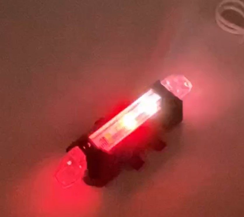 Đèn Hậu Xe Đạp Cảnh Báo Gắn Cốt Yên 2 Màu Cảnh Báo Sáng Cùng Lúc Sạc Điện USB Nhiều Chế Độ Chống Nước Giúp Đạp Xe An Toàn Ban Đêm Mai Lee