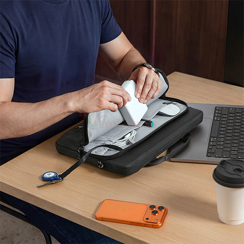 Túi chống sốc Tomtoc Essence-A34 Protective Laptop Bag New MacBook Air/Pro - Hàng chính hãng