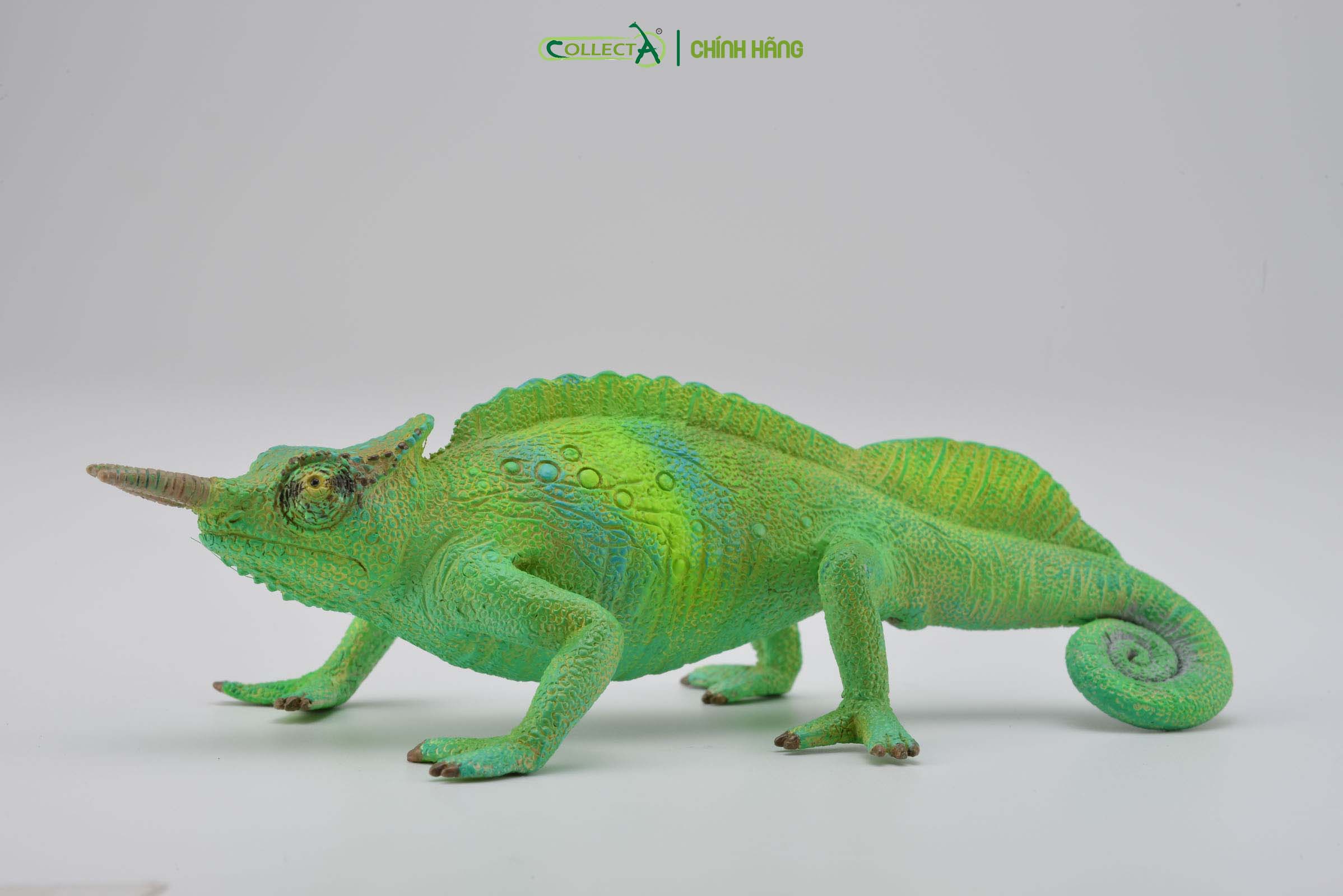 Mô hình thu nhỏ: Tắc Kè Cameroon Sailfin - Cameroon Sailfin Chameleon, hiệu: CollectA, mã HS 9653140[88805] -  Chất liệu an toàn cho trẻ - Hàng chính hãng