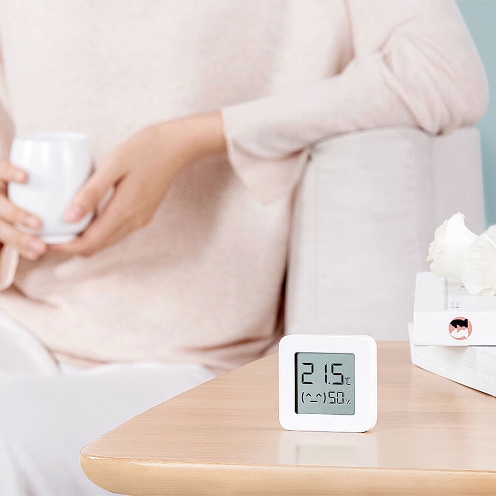 Đồng hồ nhiệt kế cảm biến nhiệt độ và độ ẩm thông minh MI Temperature and Humidity Monitor 2 - Bluetooth 4.2 - Đo nhiệt độ độ ẩm trong nhà