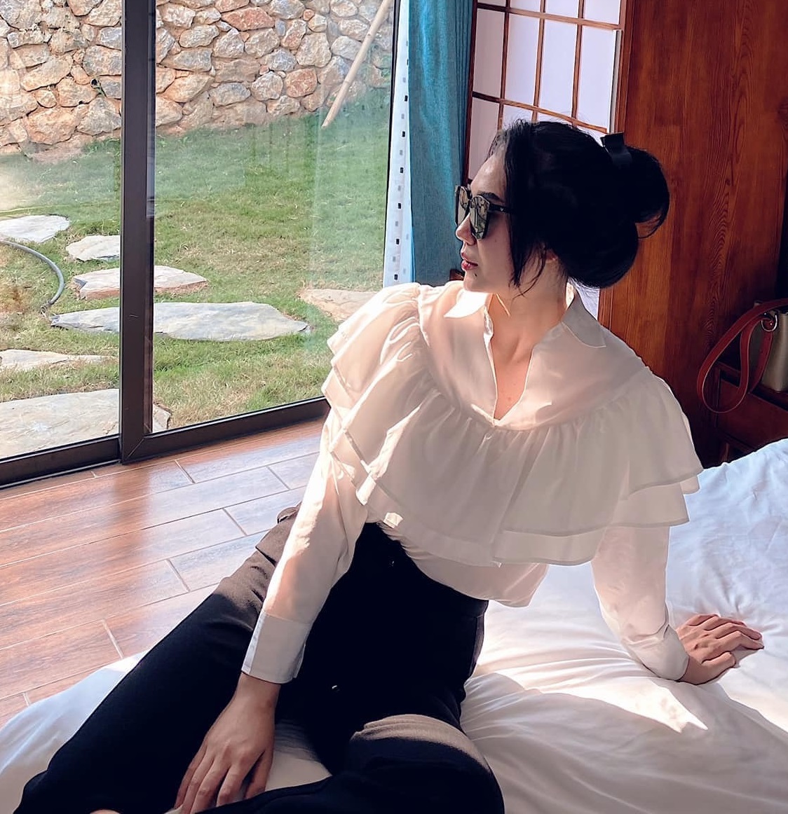 Áo Sơ Mi Bèo Ngực 2 Tầng