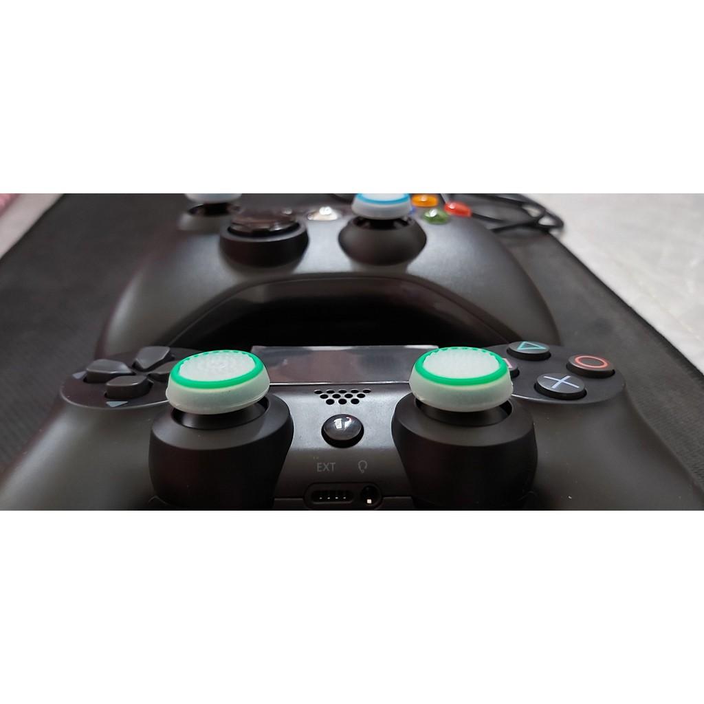 Bộ 2 nút silicone cho tay cầm PS4/ Xbox và các loại tay cầm khác (màu ngẫu nhiên)