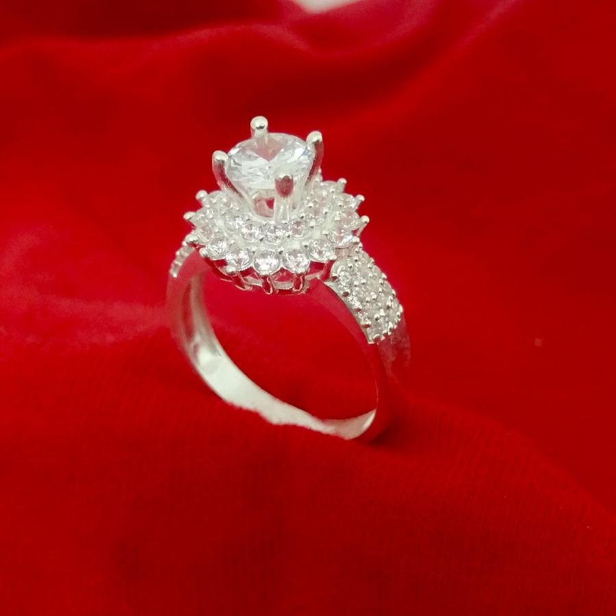 Nhẫn nữ Hàn Quốc chất liệu bạc thật ổ cao gắn đá màu trắng 6ly trang sức Bạc Quang Thản - QTNU3
