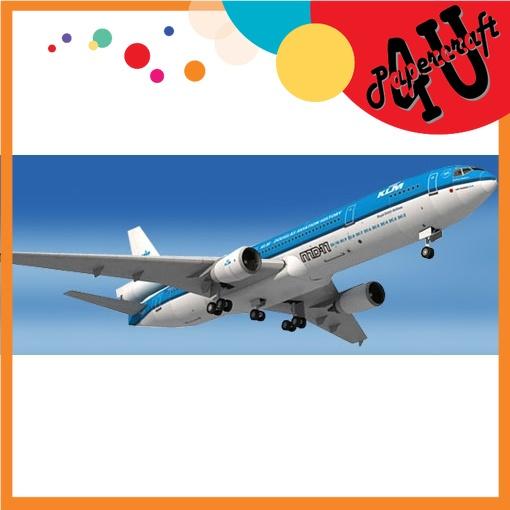 Mô hình giấy máy bay KLM Boeing 737-900 tỉ lệ 1/100