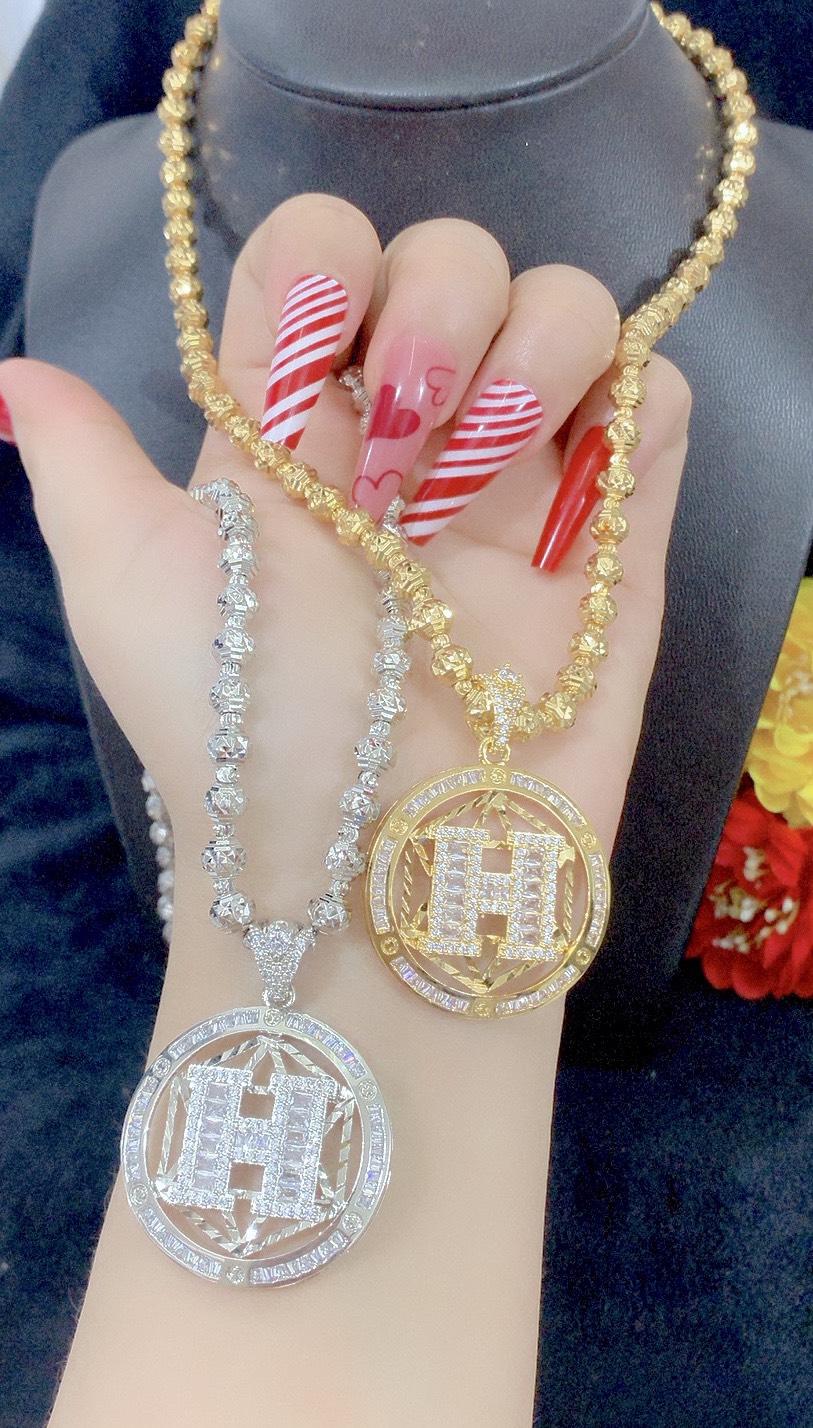 Dây chuyền nữ mặt xoàn chữ H mạ 18k siêu xinh E208
