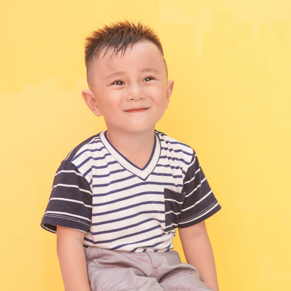 Áo Thun Bé Trai Phối Thân Ugether UKID190 - Sọc Trắng Đen