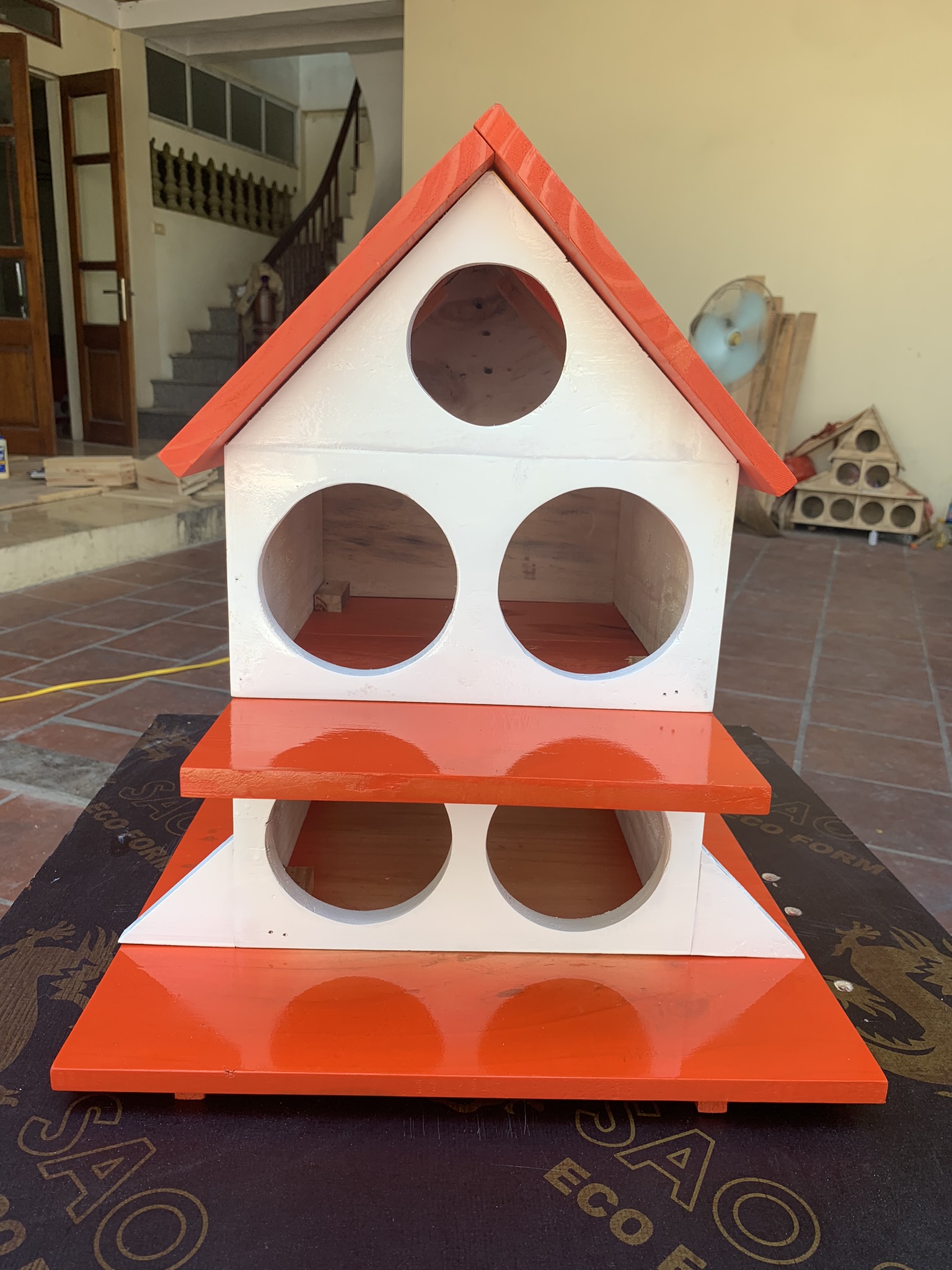 Chuồng nuôi chim bồ câu bằng gỗ 5 lỗ có thể nuôi 2 đôi chim