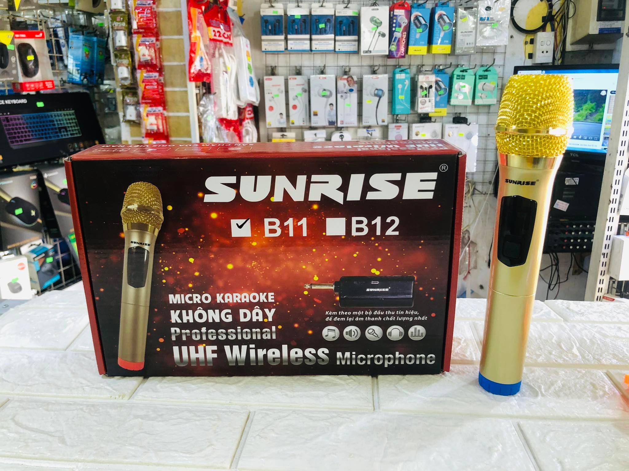 Micro Không Dây Sunrise B11 Loại 1 Mic chống hú tốt,cực hút tiếng ca - HÀNG CHÍNH HÃNG