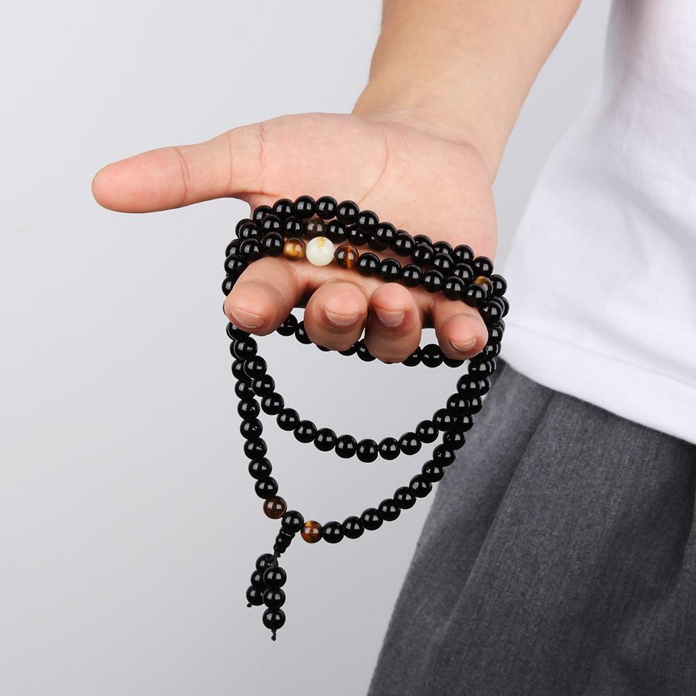 Chuỗi hạt đeo tay phong cách Phật giáo đẹp mắt