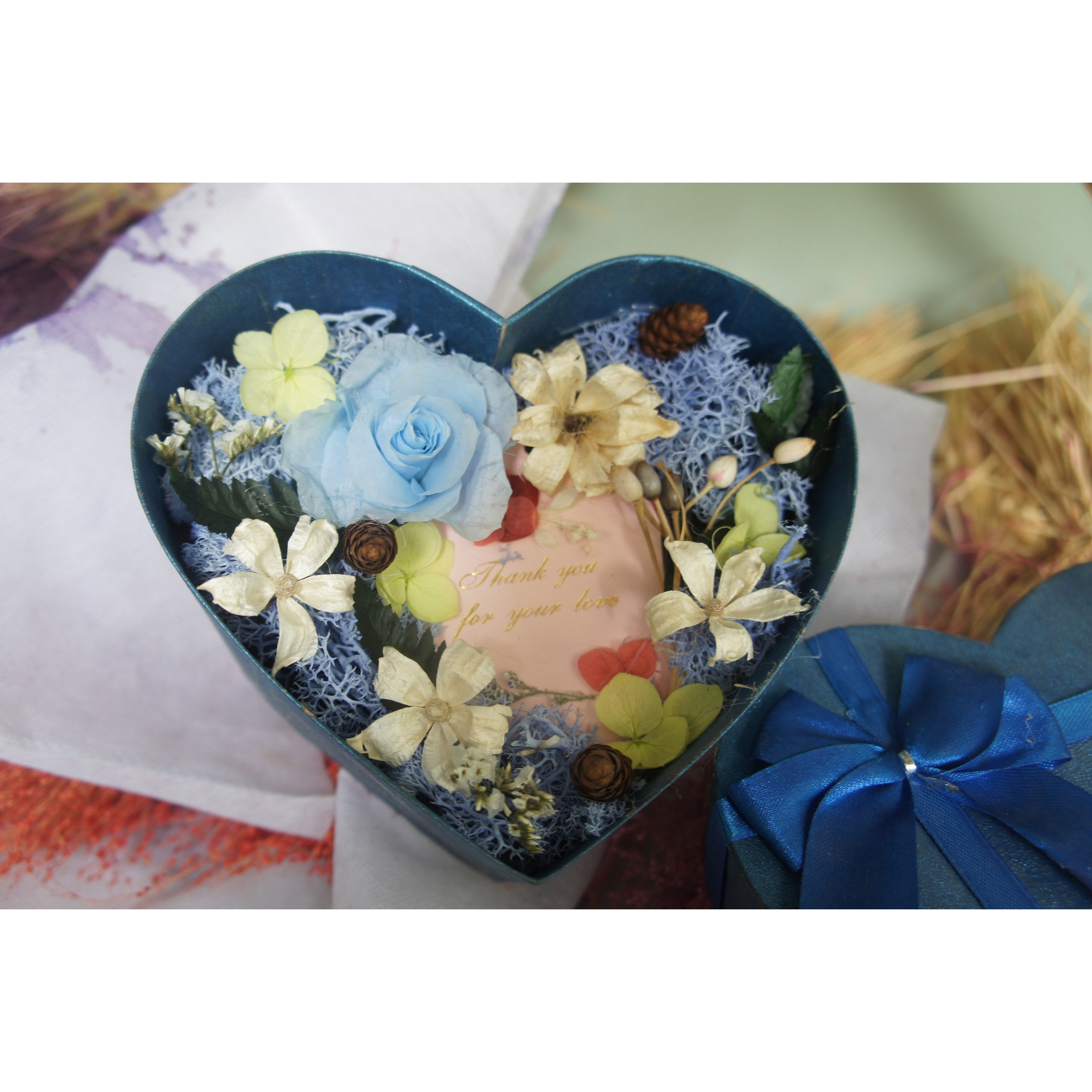 Hộp hoa khô trái tim. Valentine love day