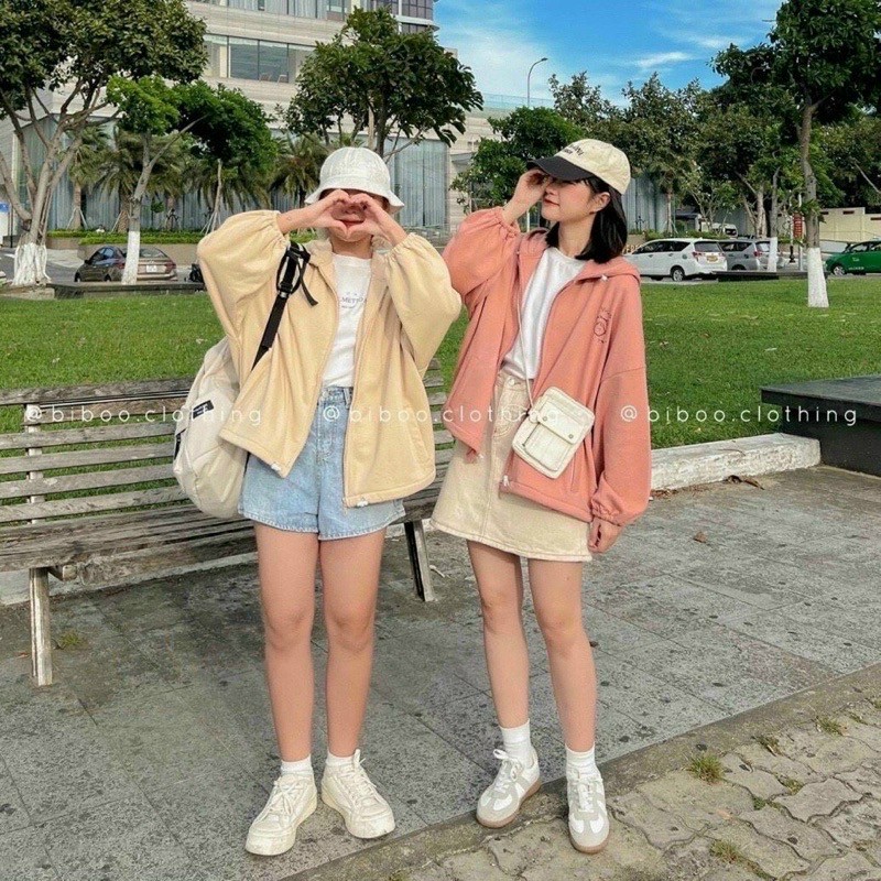 Áo khoác nỉ nữ nón 2 lớp phối 2 dây rút nón và hông in mặt gấu nhỏ có 4 màu cực đẹp