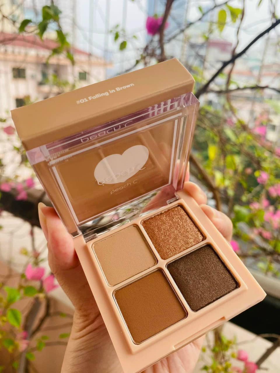 Phấn Mắt 4 Ô Peach C Falling In Eyeshadow Palette #01 Falling In Brown