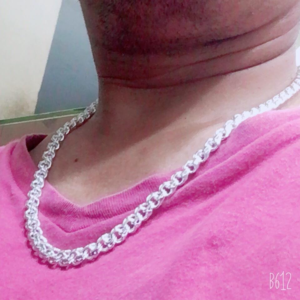 Vòng đeo cổ nam Bạc Quang Thản thiết kế kiểu dây tròn độ dài 50cm, trọng lượng có nhiều lựa chọn chất liệu bạc ta.