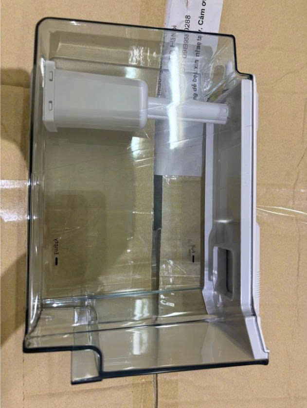 HỘP CHỨA NƯỚC LÀM ĐÁ TỦ LẠNH HITACHI R-WB640VGV0 / R-WB640VGV0X / R-WB640PGV1 – HÀNG CHÍNH HÃNG