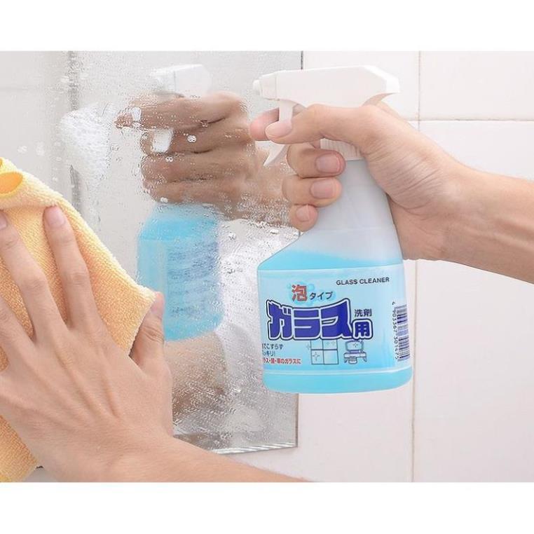 CHAI XỊT LAU KÍNH TẨY RỬA KÍNH ROCKET CỦA NHẬT - HÀNG NỘI ĐỊA NHẬT, giúp làm sạch bề mặt kính cửa sổ,cửa kính