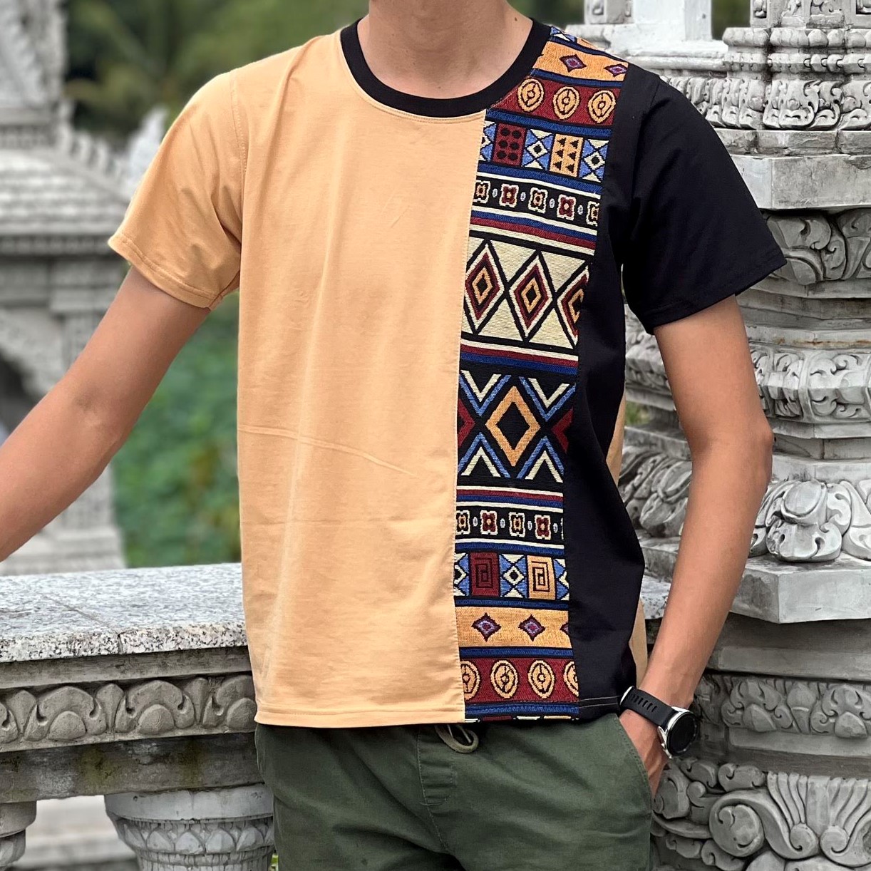 Áo Thun Nam Vải Thổ Cẩm Thật Họa Tiết Mới Lạ - Cổ Tròn Tay Ngắn T Shirt For Men
