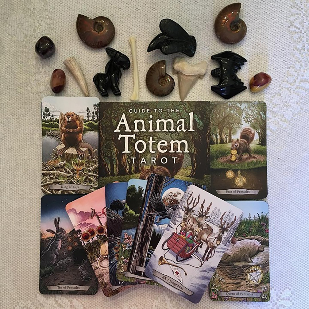 Bộ Bài Animal Totem Tarot 78 Lá Bài Kèm Đá Thanh Tẩy