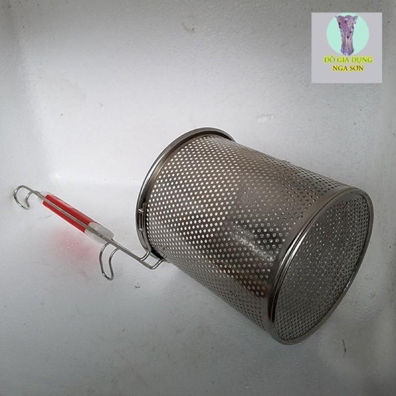 Dụng cụ trần bún phở inox dạng ống đột lỗ