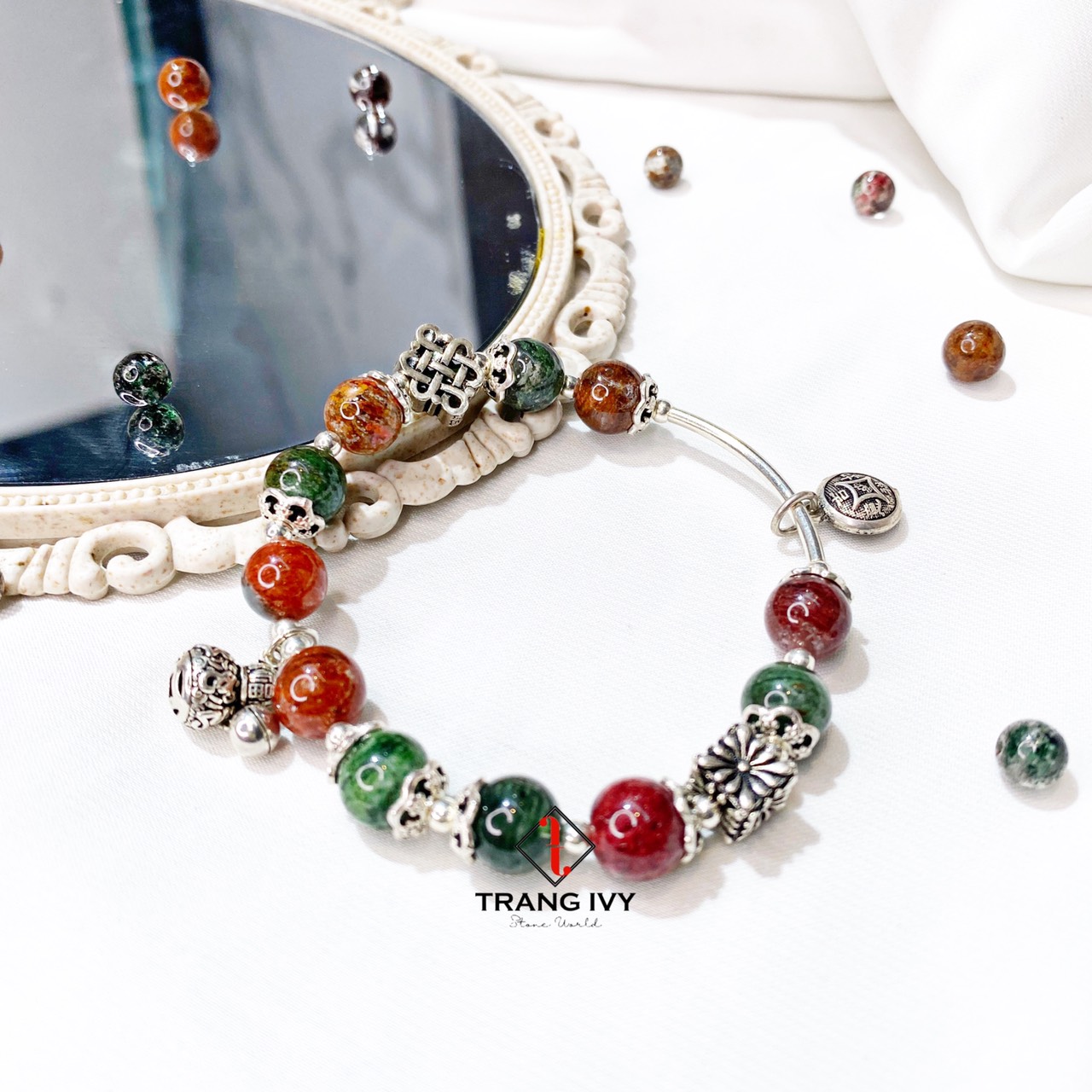Vòng tay Thạch anh Ưu linh mix Charm bạc