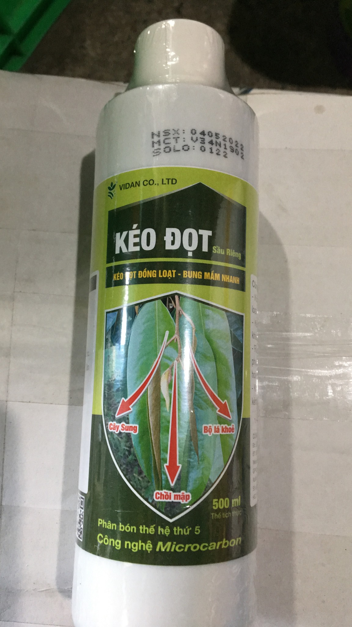Vọt đọt sầu riêng lọ 500ml phân bón thế hệ thứ 5