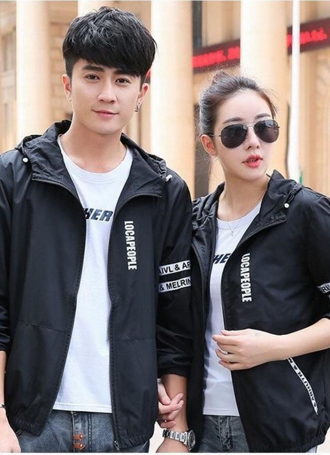 Áo khoác dù in chữ Loca People, 2 size M, L với 3 màu đen trắng và xanh rêu - Đen - M dưới 55Kg