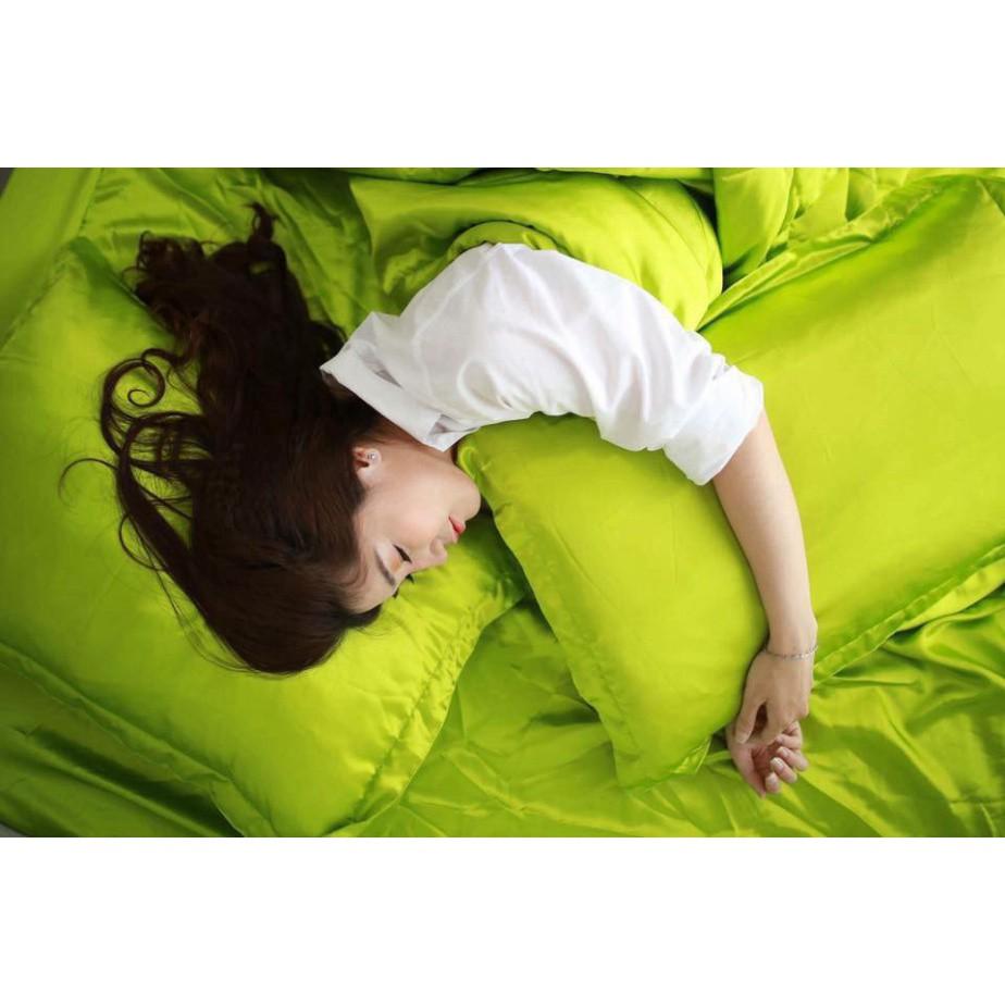 Bộ Chăn Trần Bông Ga Gối Phi Lụa 5 Món Cao Cấp LAN PHAM BEDDING - Màu Xanh Cốm
