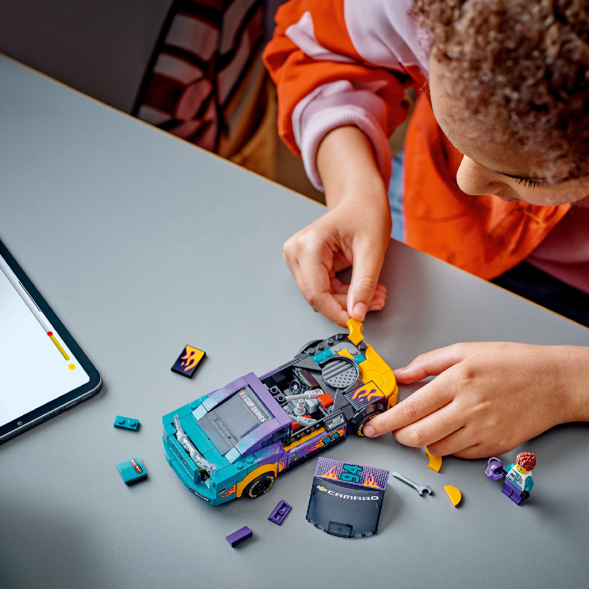 LEGO SPEED CHAMPIONS 76935 Đồ Chơi Lắp Ráp Siêu Xe NASCAR Next Gen Chevrolet Camaro ZL1 (328 Chi Tiết)