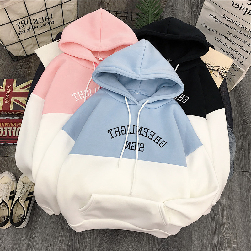 Áo Khoác Hoodie Nữ Thêu GREENLIGHT Trước Ngực - Chất Liệu Thun Nỉ - Form Dưới 60kg - Mẫu Mặc Mọi Lứa Tuổi