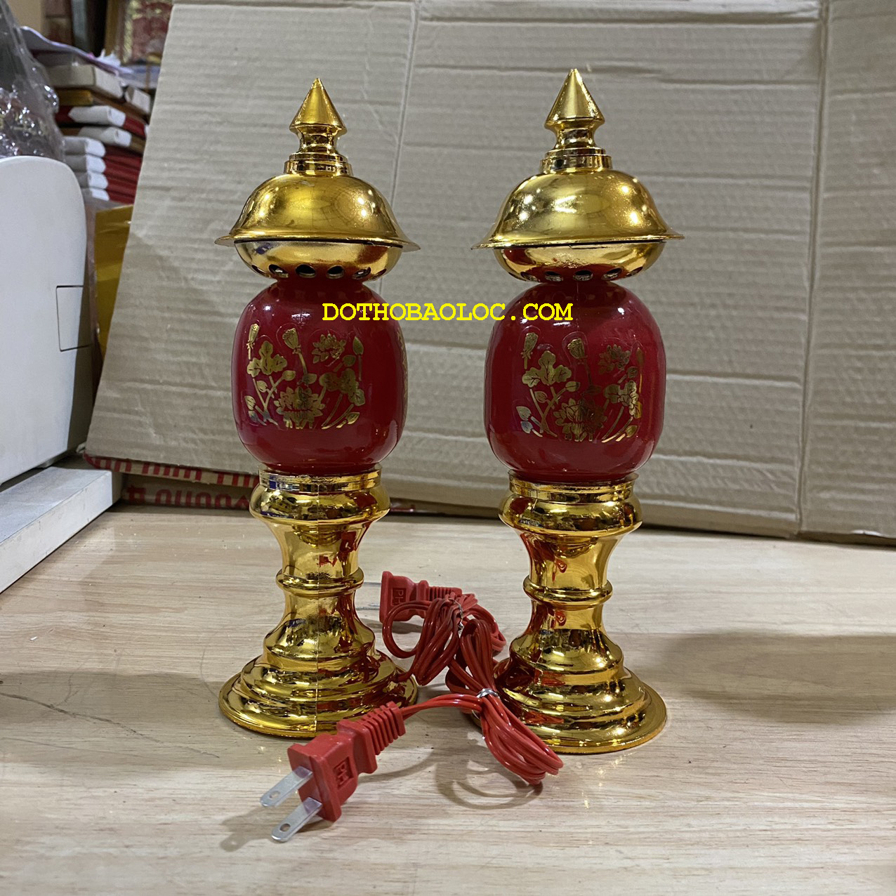 Đèn thờ phú quý cao 22cm ngang 7cm