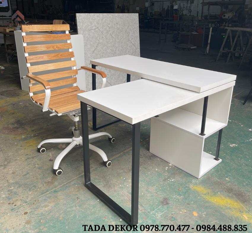 Bàn xoay làm việc thông minh