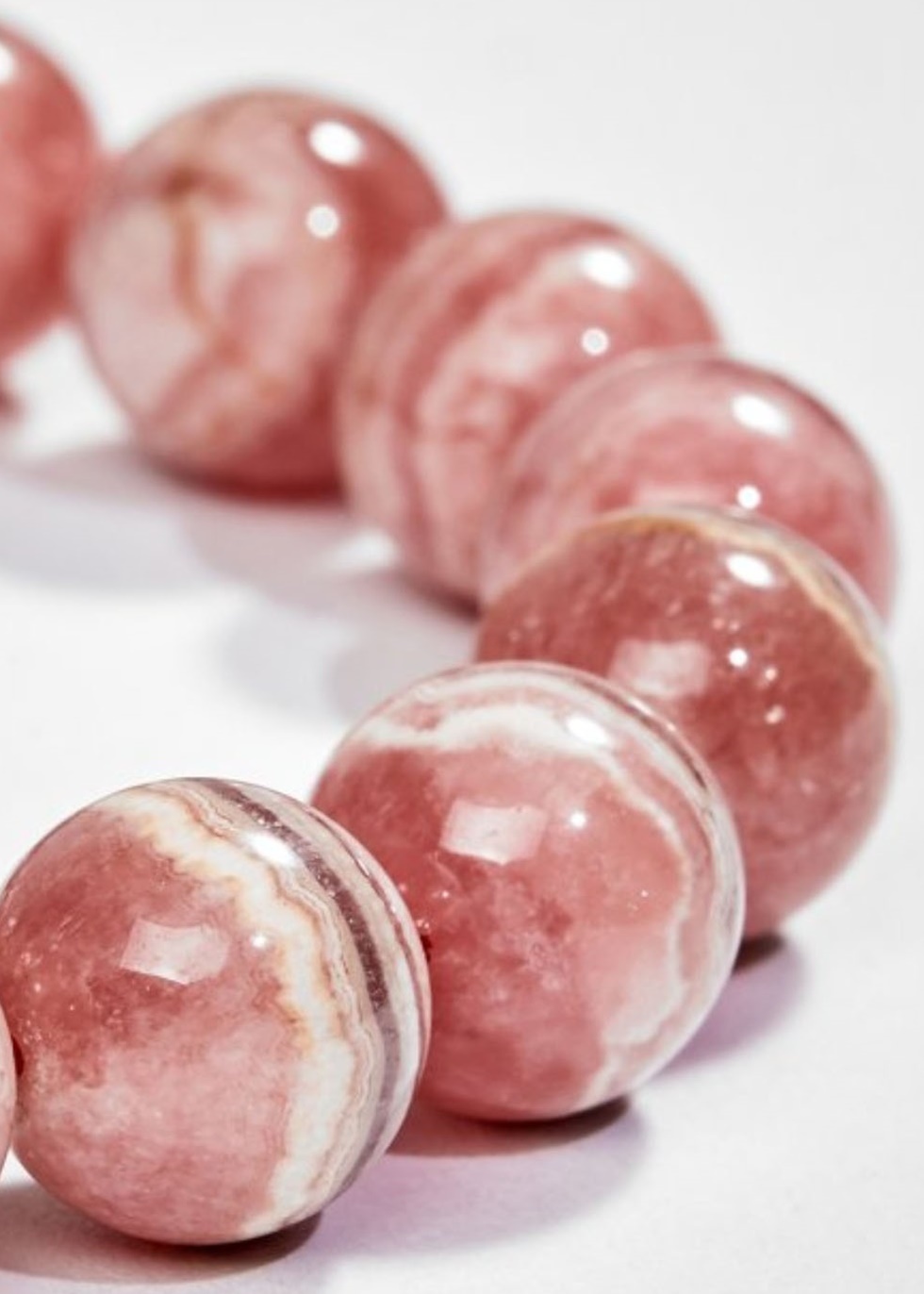 Gembank Lắc Đá Đào Hoa Rhodochrosite 11MM Kèm Giấy Kiểm Định