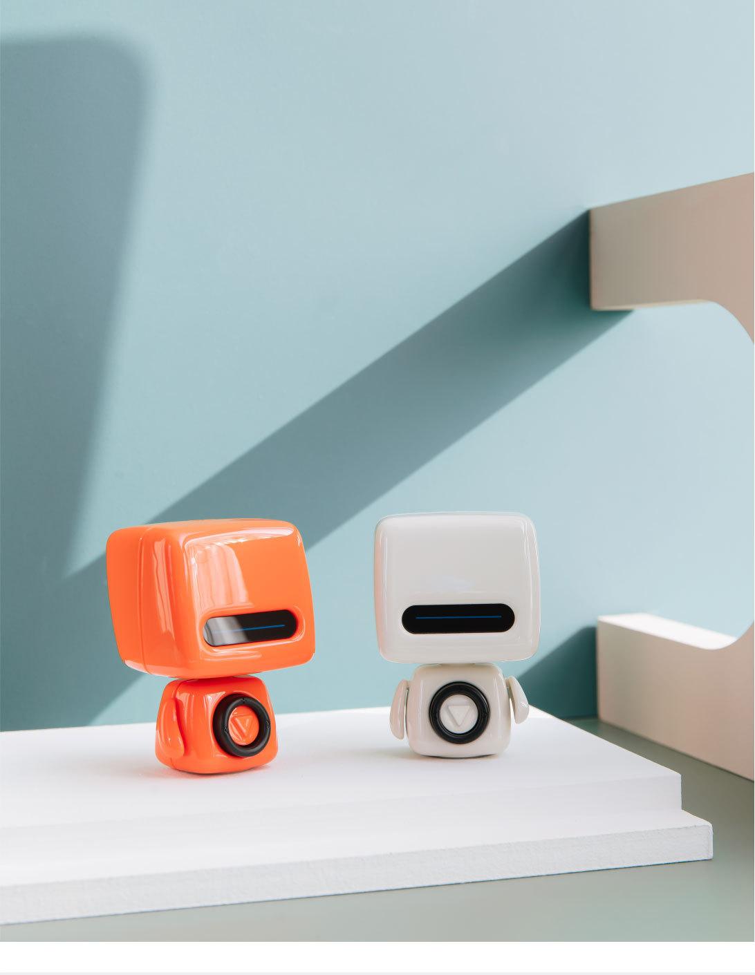 Creative Robot Phim hoạt hình Bluetooth Loa di động ngoài trời không dây Mini Thép nhỏ âm thanh