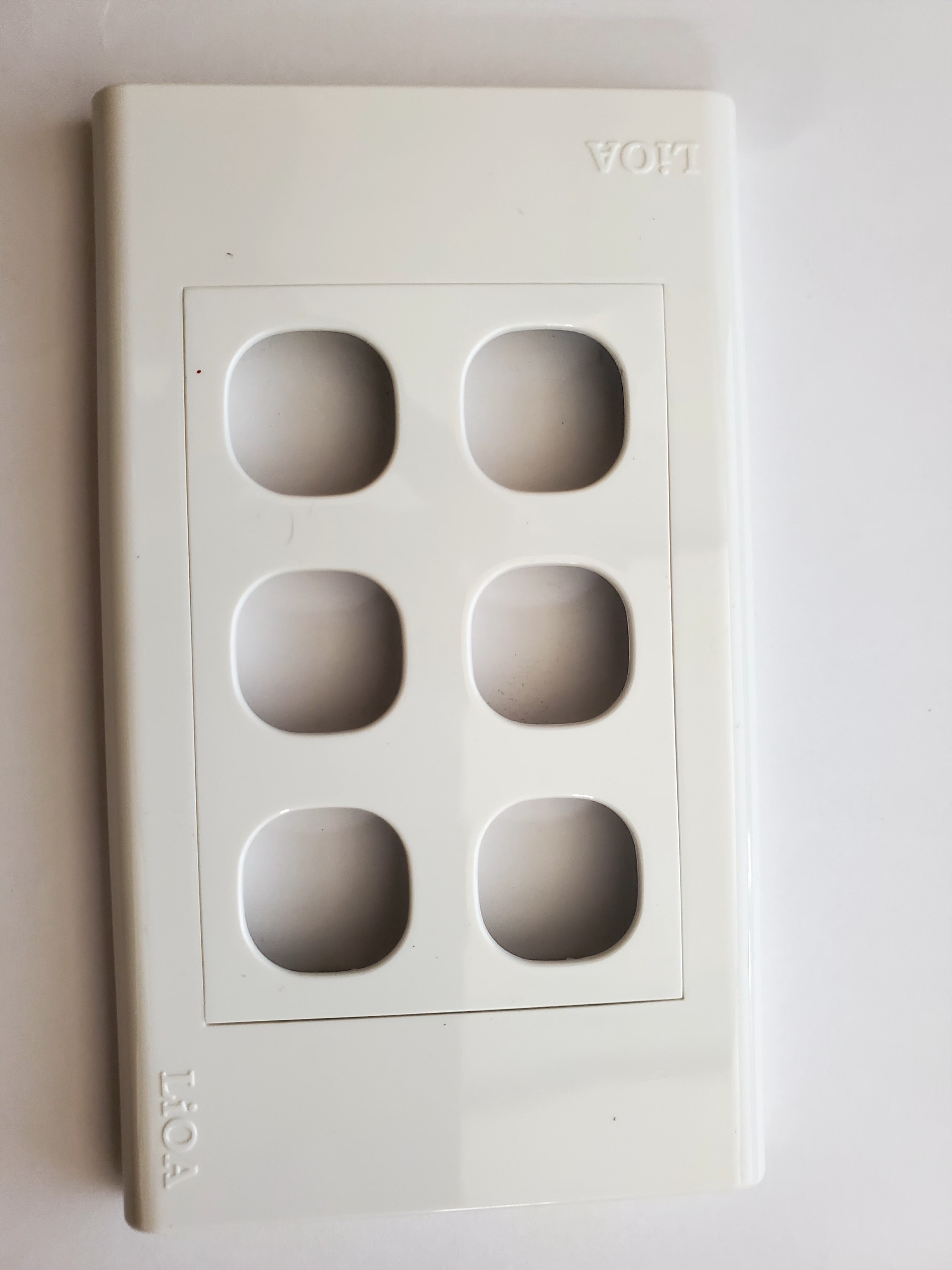 MẶT 6 CÔNG TẮC LIOA - E186X