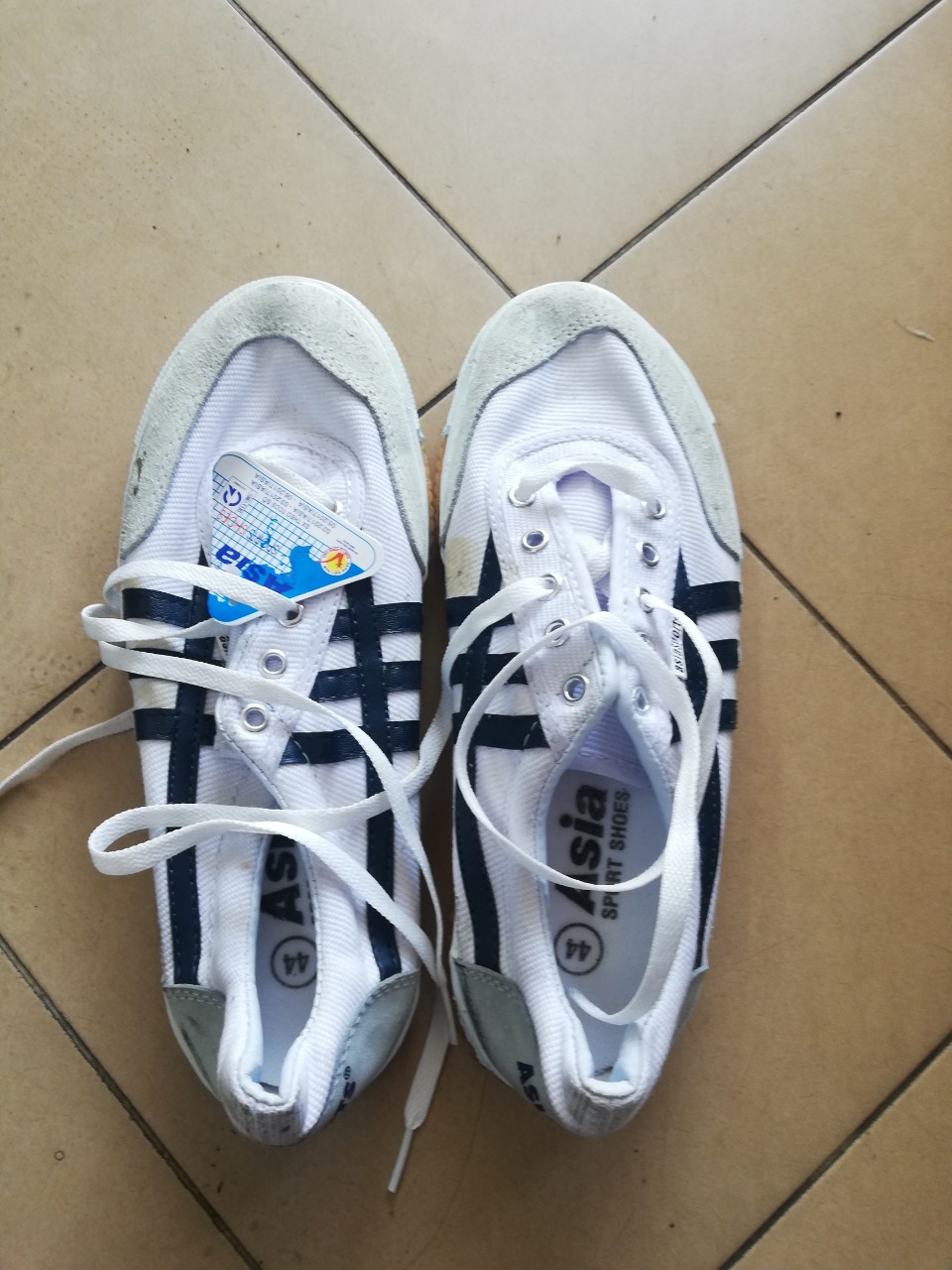 Giay bata vai co day cot,giay the thao di hoc , giay ben hong co 3 soc
