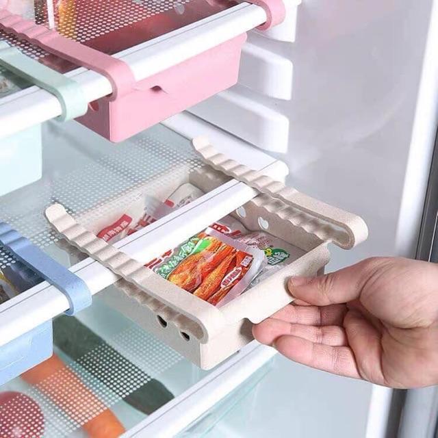 Khay treo để đồ tủ lạnh tiết kiệm diện tích