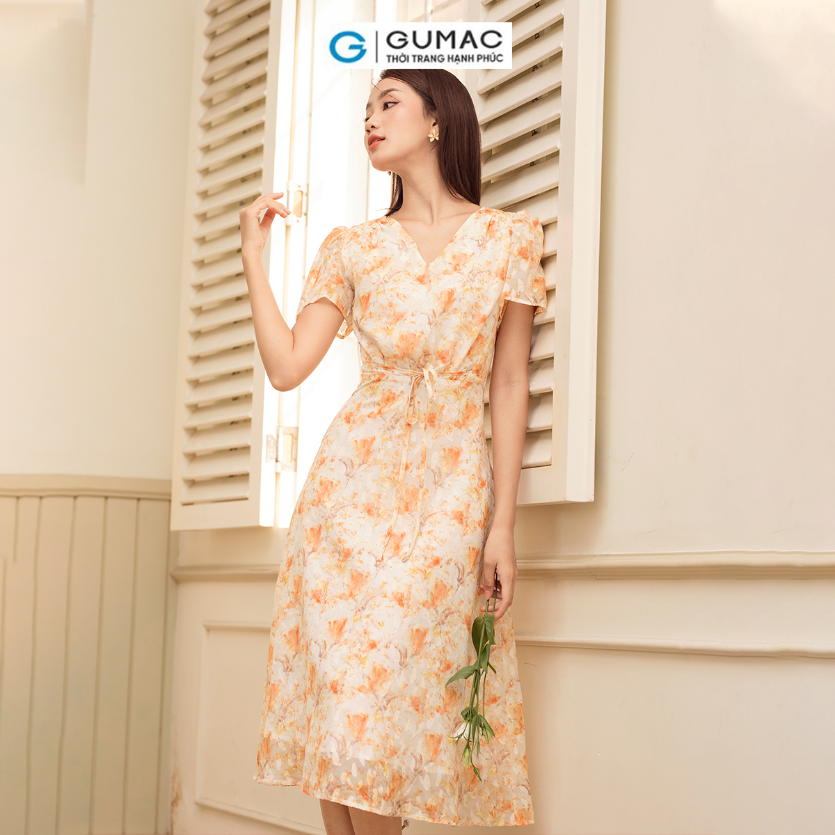 Đầm 2 lớp cổ V hoa thắt nơ eo nữ tính thanh lịch thời trang GUMAC DD06015