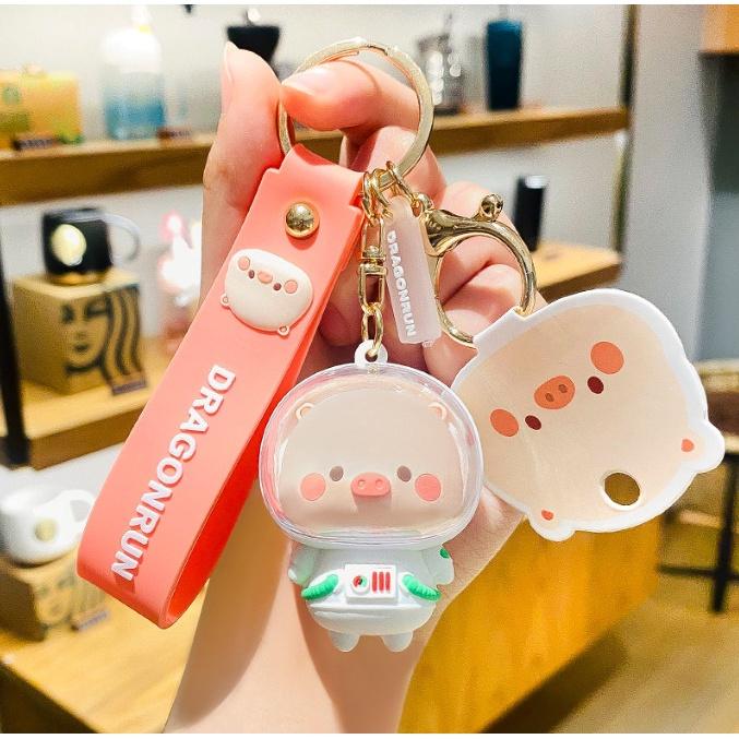 Móc khóa Phi hành gia Heo con đáng yêu PVC loại tốt
