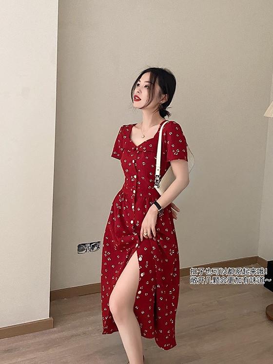 DONGSHOP 2023 mùa hè retro màu đỏ đầm nữ tính trà nghỉ váy cao cấp thắt lưng che thịt hiển thị gầy trung bình dài