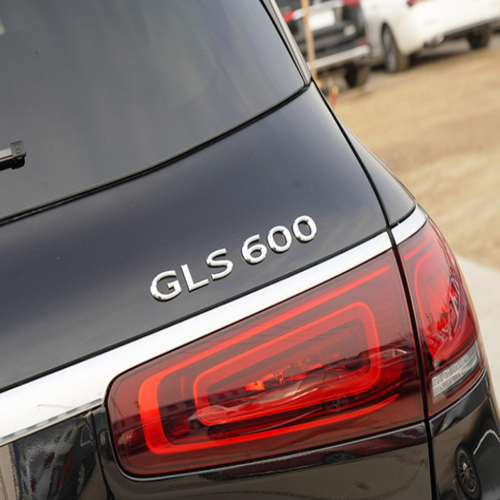 Decal tem chữ GLS600 dán đuôi xe ô tô Maybach, chất liệu nhựa ABS cao cấp, kích thước của chữ 17.5×2.2cm, kiểu chữ đời mới nhất