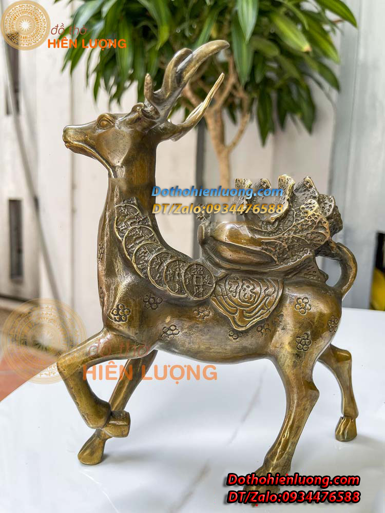 Đôi Hươu Cõng Củ Cải Và Củ Lạc Màu Giả Cổ Bằng Đồng Nguyên Chất Kích Thước 18x22cm, Nặng 1,6kg/đôi - Đồ Thờ Hiên Lượng