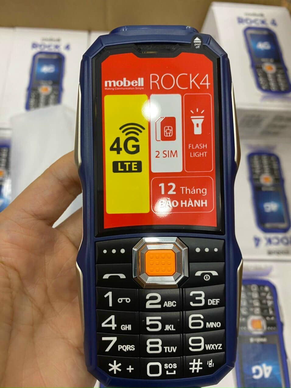 Hình ảnh Điện thoại Mobell Rock 4 4G , Pin 3250mah , Loa Siêu lớn - Hàng chính hãng