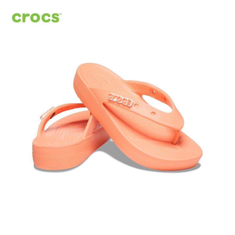 Dép xỏ ngón nữ Crocs FW Classic Flip Platform W Papaya - 207714-83E