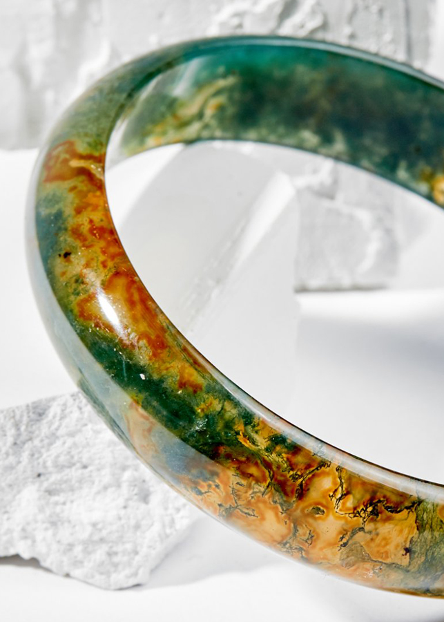 Vòng Tay Phong Thủy Đá Băng Ngọc Thủy Tảo Huyết Liền Khối (63 mm) Nhiều Mệnh Ngọc Quý Gemstones