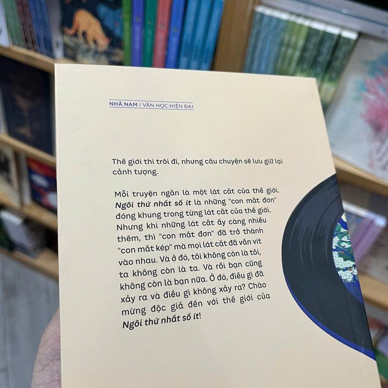 Sách - Ngôi thứ nhất số ít (Nhã Nam HCM)