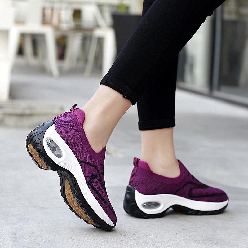 2020 Fashion women outdoor soft running sneakers casual sport shoes