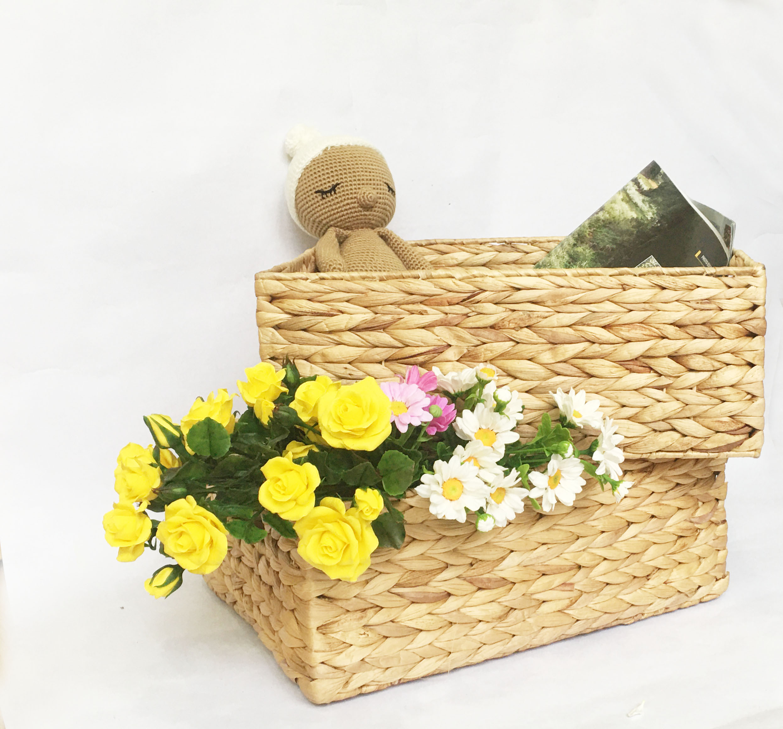 Sọt Giỏ Lục Bình chữ nhật đa năng - giỏ bèo tây khung sắt có tay cầm handmade vintage KT D36xR27xC14cm
