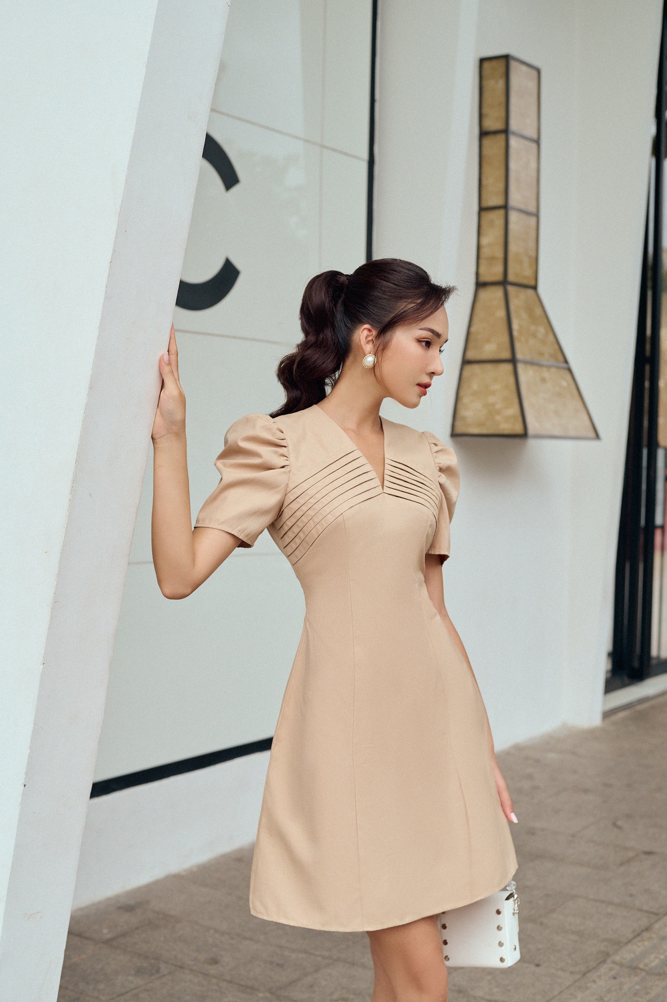 OLV - Đầm Emily Beige Dress