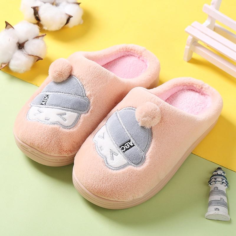 Dép bông giữ ấm chân mùa đông bé trai bé gái dép lê đi trong nhà đế mềm họa tiết dễ thương cho bé