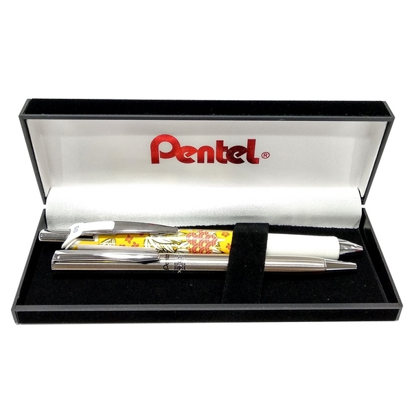 Combo Bút Bi Kim Loại Nắp Vặn Pentel CC Màu Bạc - Mực Xanh B810-C - Tặng Kèm Bút Nước Kawaii Pentel BLN75KW (Mẫu Màu Quà Tặng Ngẫu Nhiên)